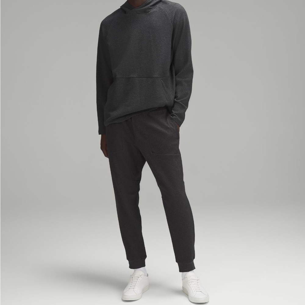 2 lululemon men’s medium at ease joggers. Size M.